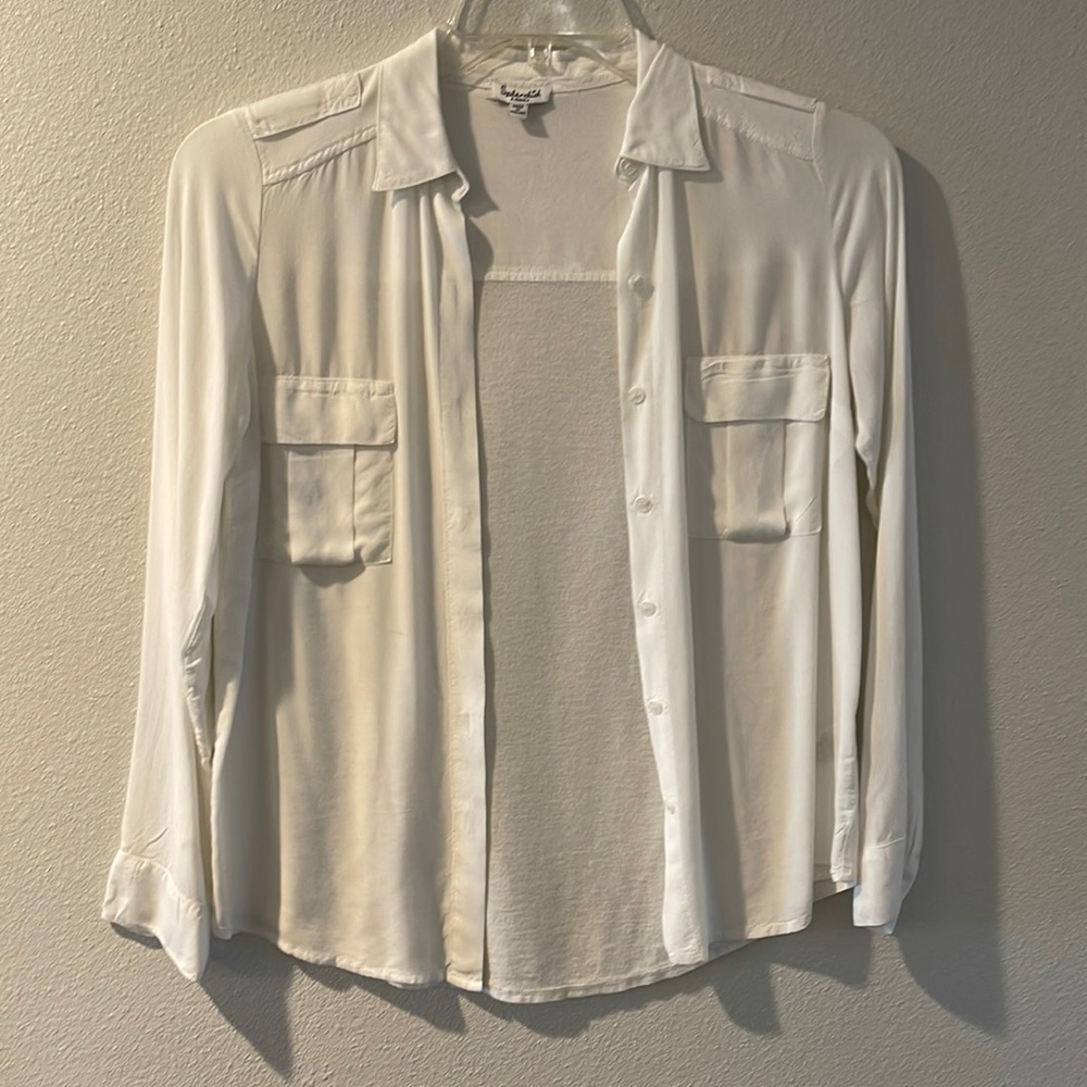Splendid extra small button-down blouse. White.